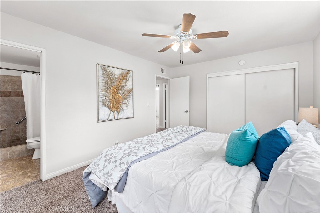 2525 N Eastwood Avenue