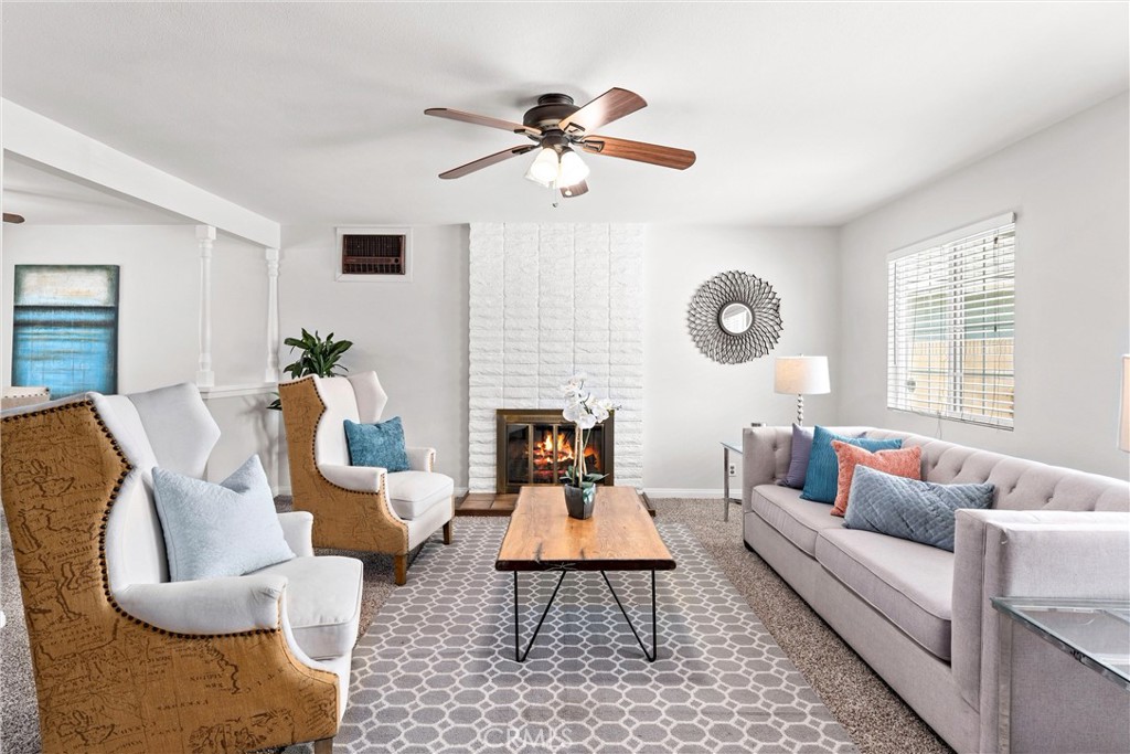 2525 N Eastwood Avenue