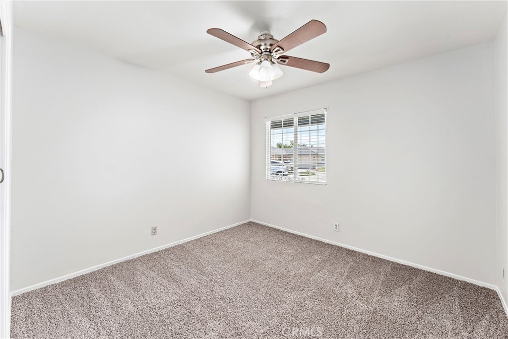 2525 N Eastwood Avenue