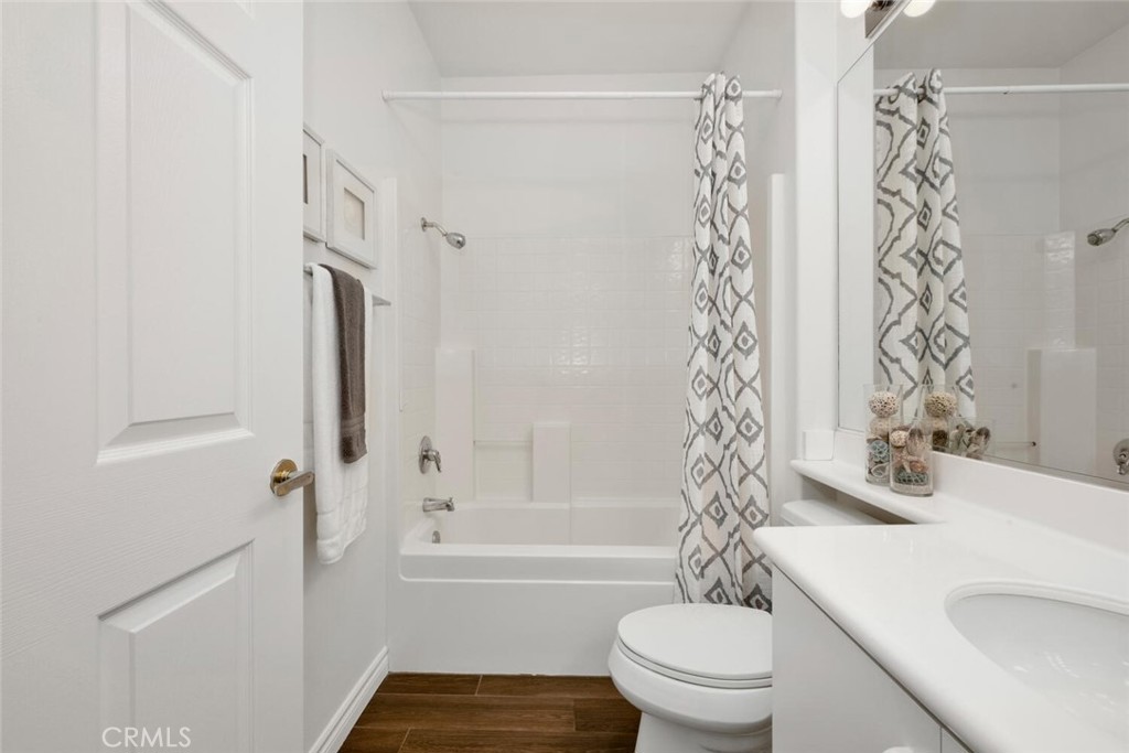 28930 Paseo Caravella