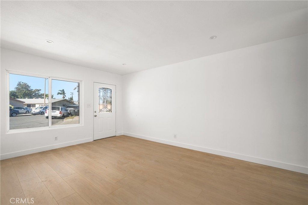 335 S Wayfield Street