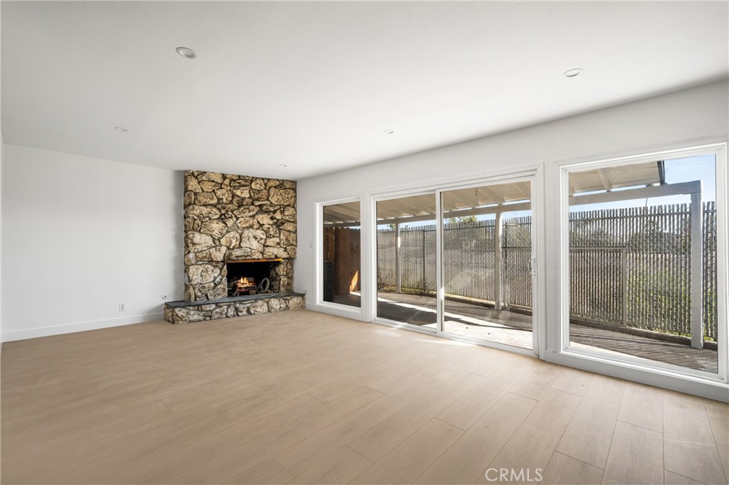 335 S Wayfield Street