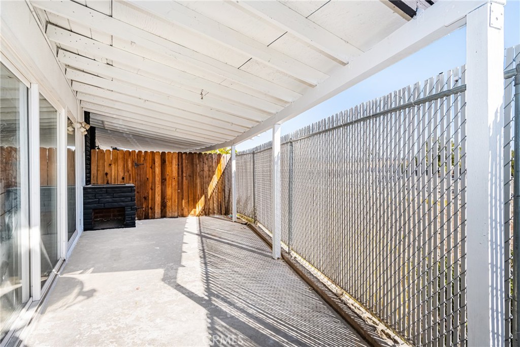 335 S Wayfield Street