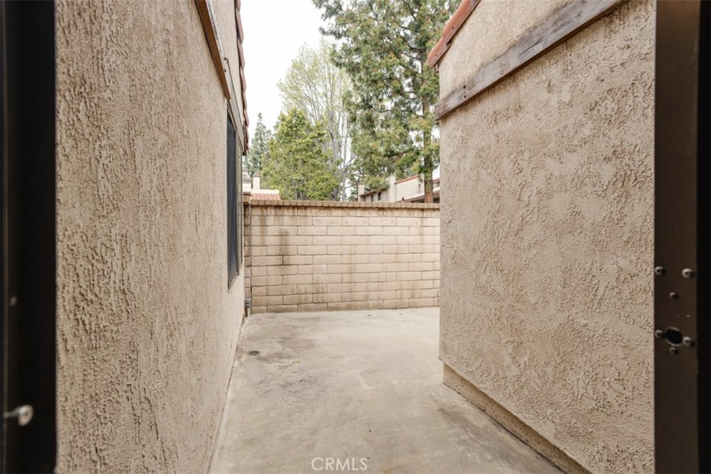 9833 Bolero Drive