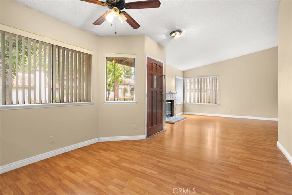 9833 Bolero Drive