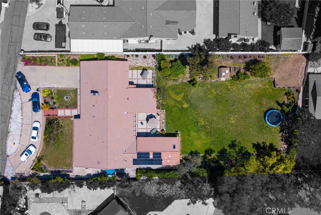 6052 GRANDVIEW Avenue