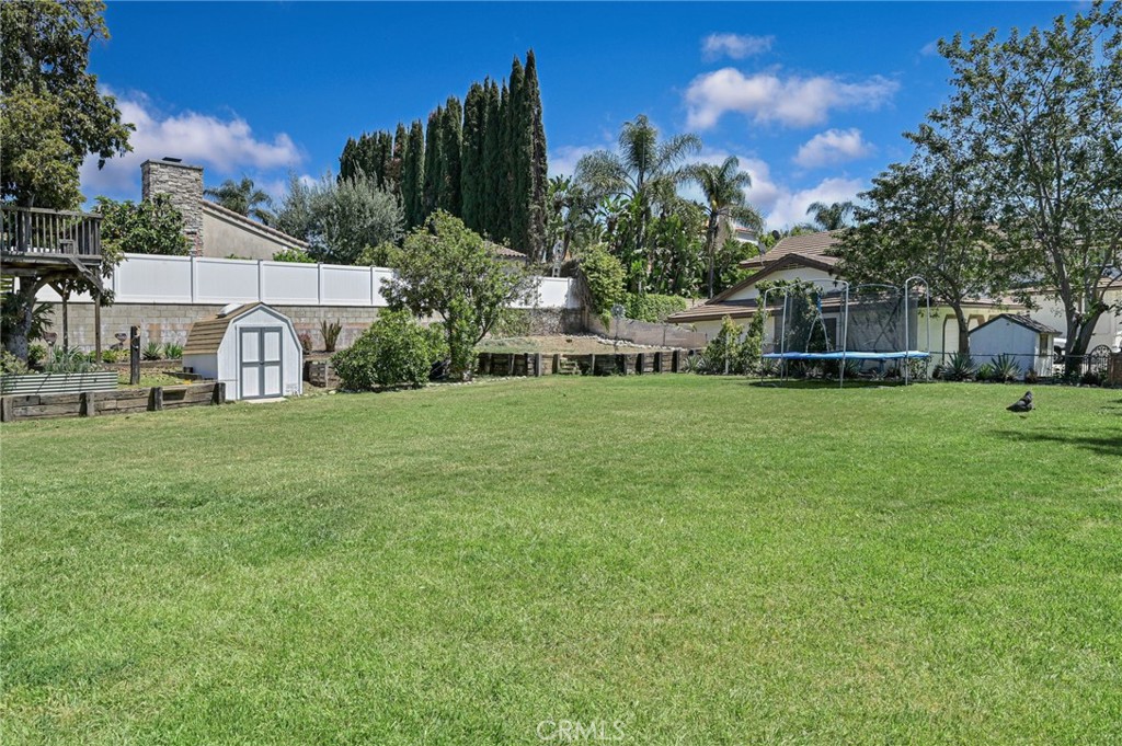 6052 GRANDVIEW Avenue