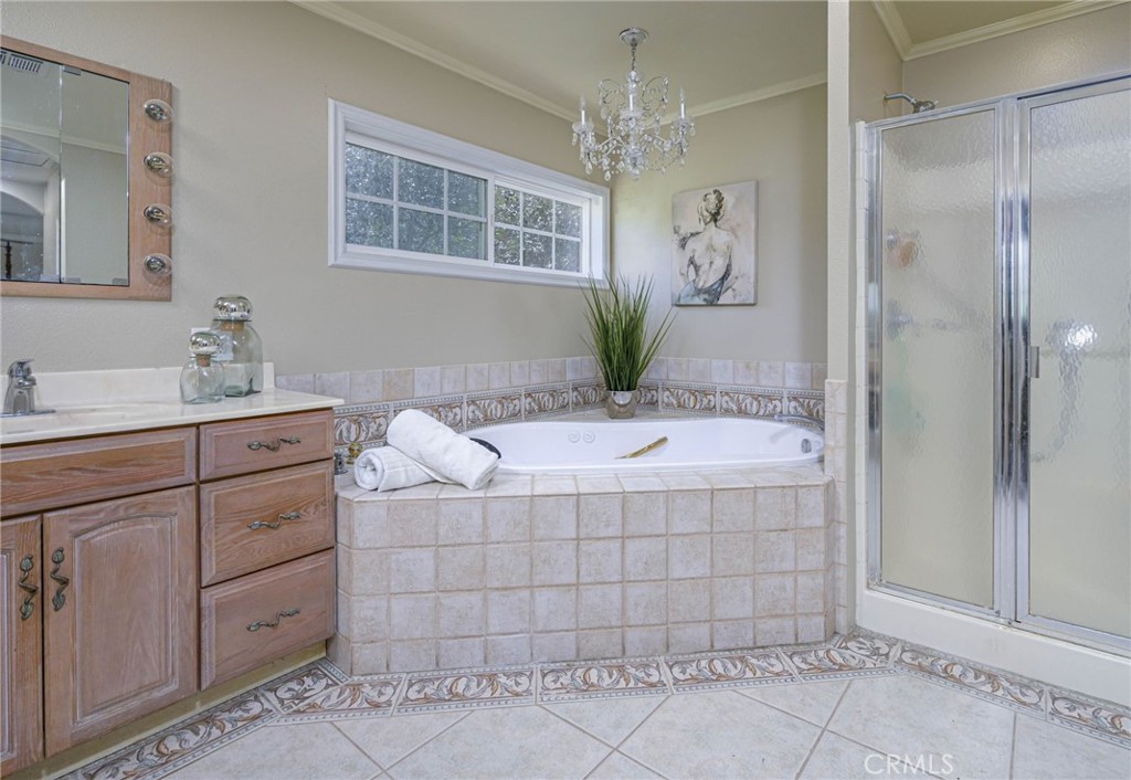 6052 GRANDVIEW Avenue