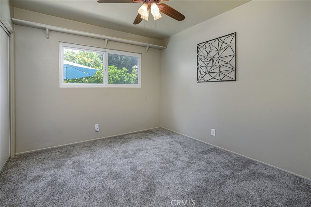 6052 GRANDVIEW Avenue