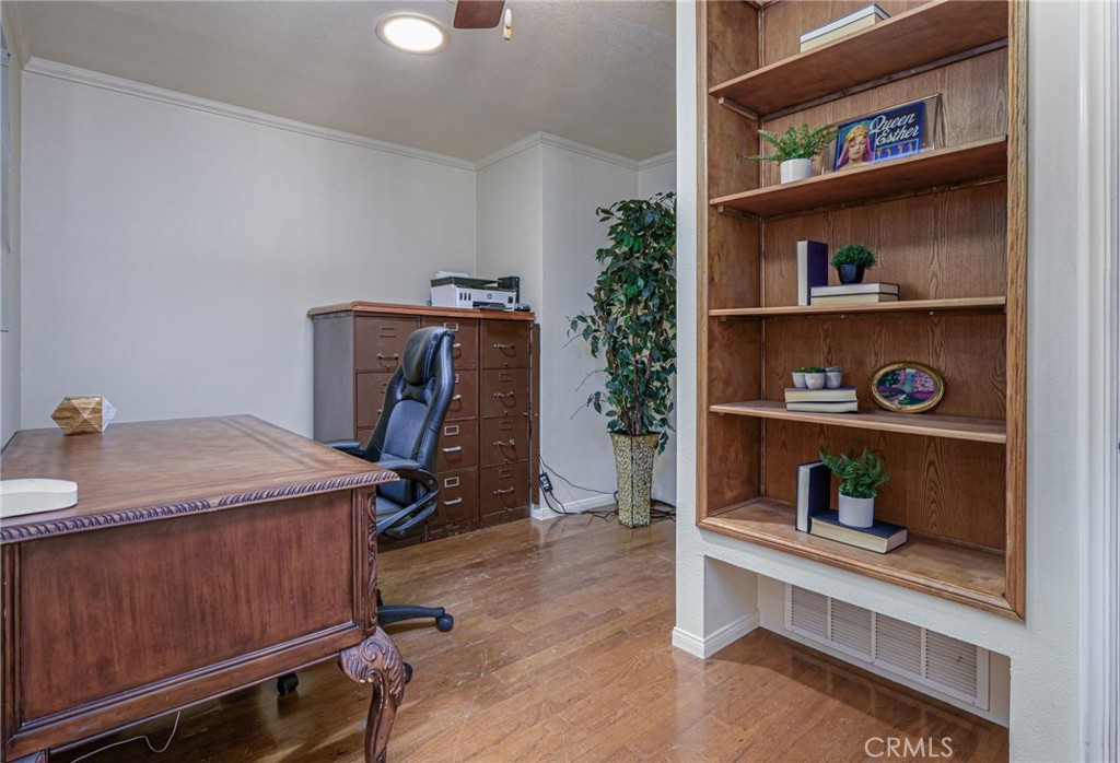 6052 GRANDVIEW Avenue