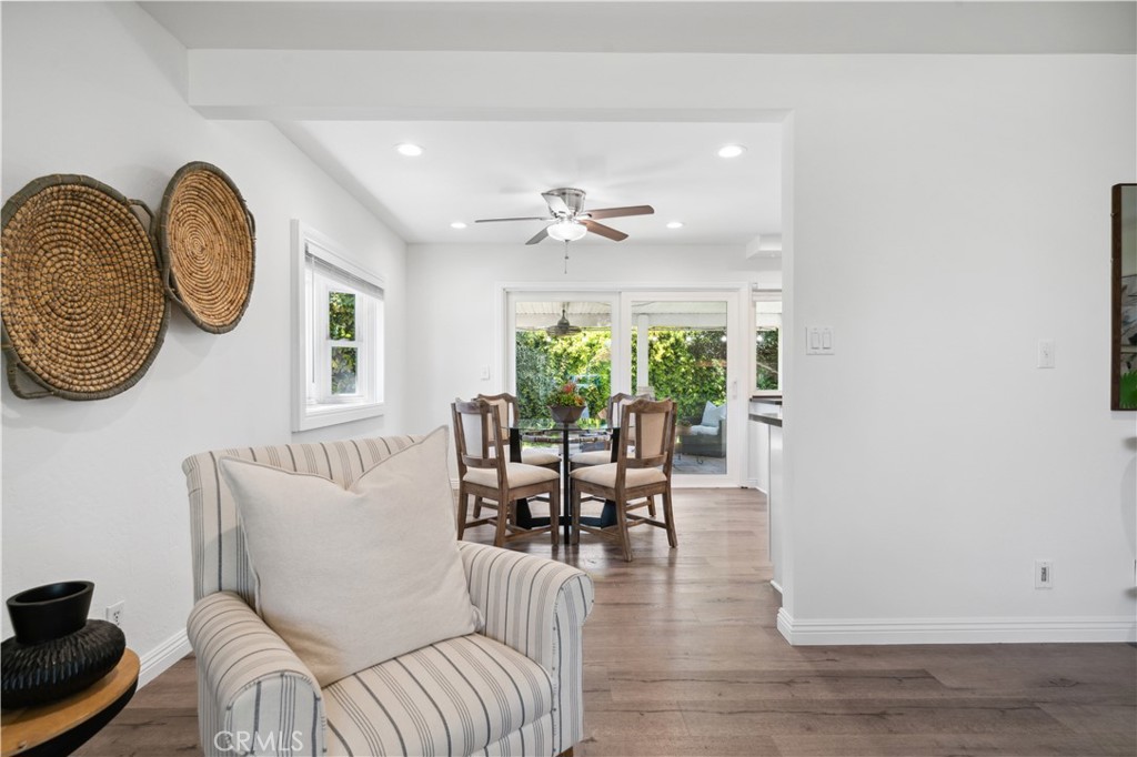 2414 N Eastwood Avenue