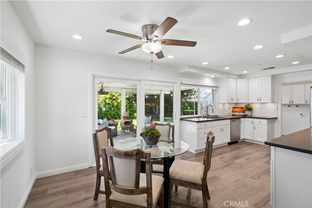 2414 N Eastwood Avenue