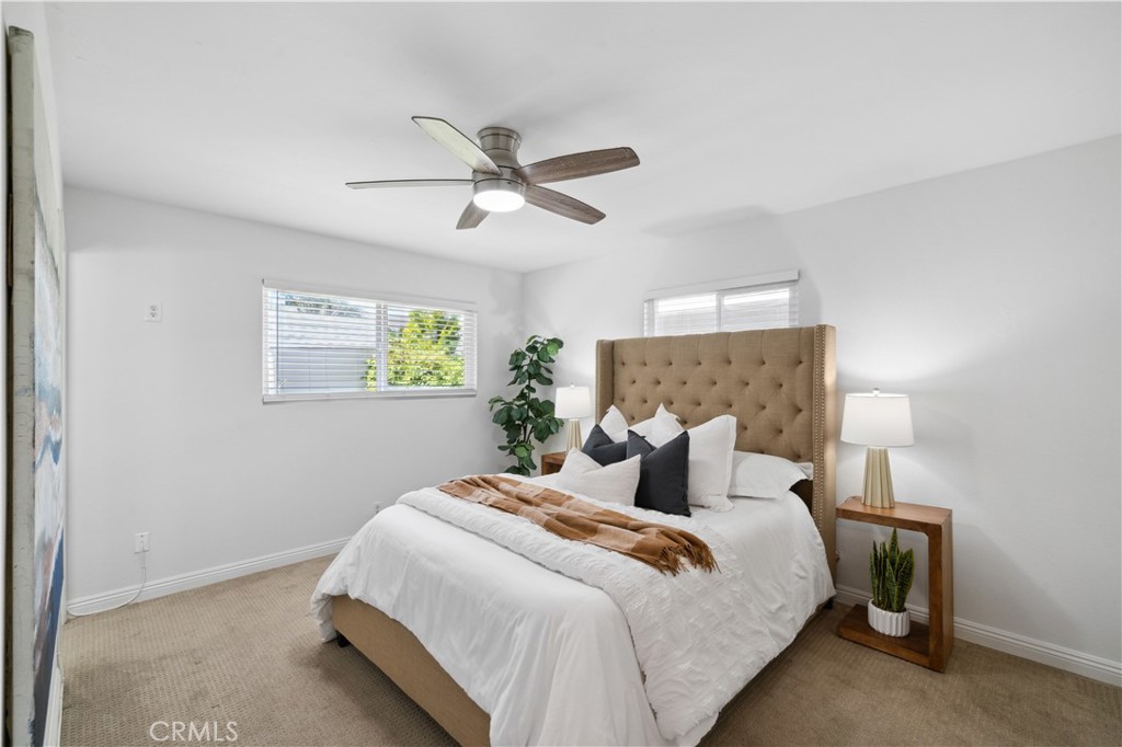 2414 N Eastwood Avenue