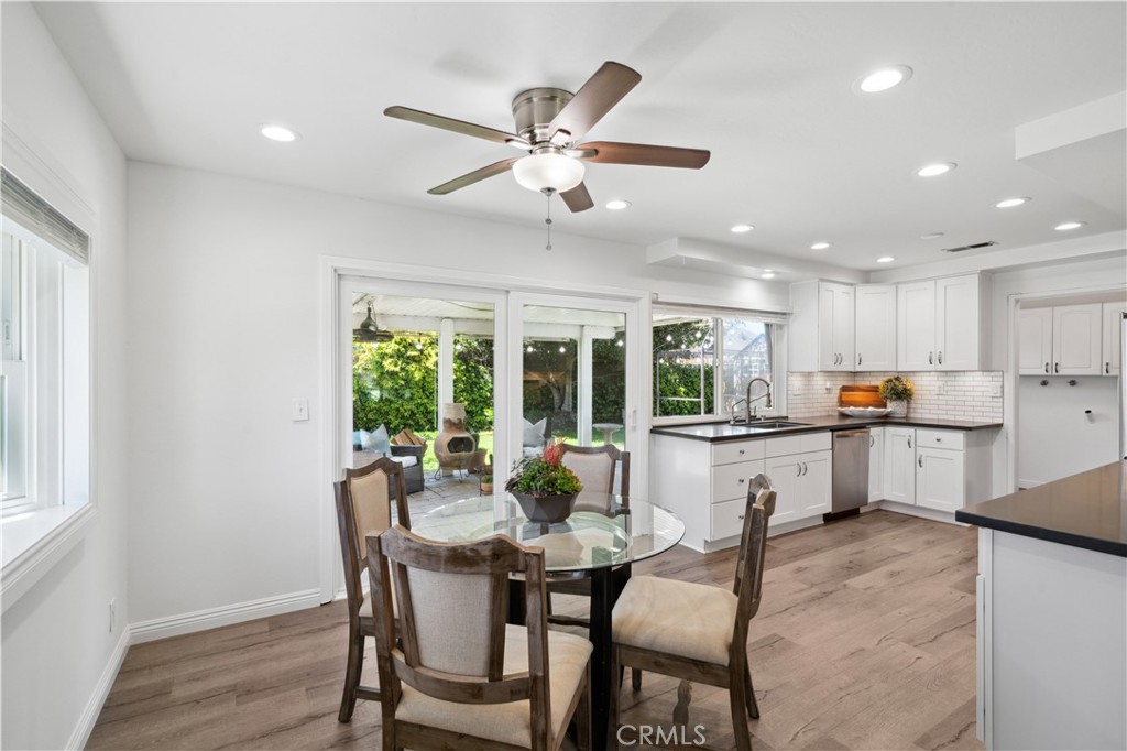 2414 N Eastwood Avenue