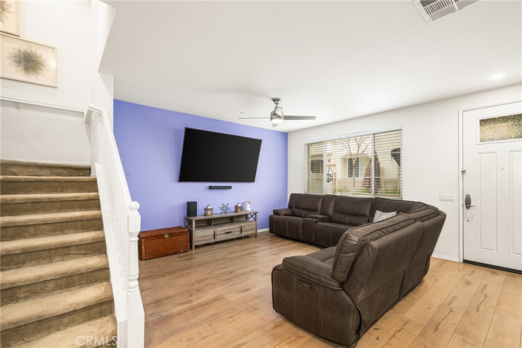 1615 Osprey Avenue 2