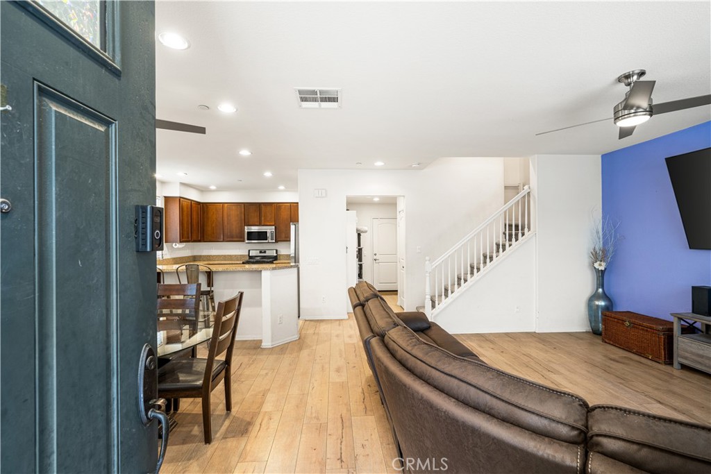 1615 Osprey Avenue 2