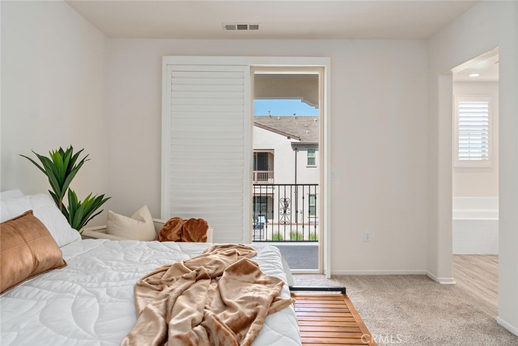 3317 E Wild Horse Privado 11