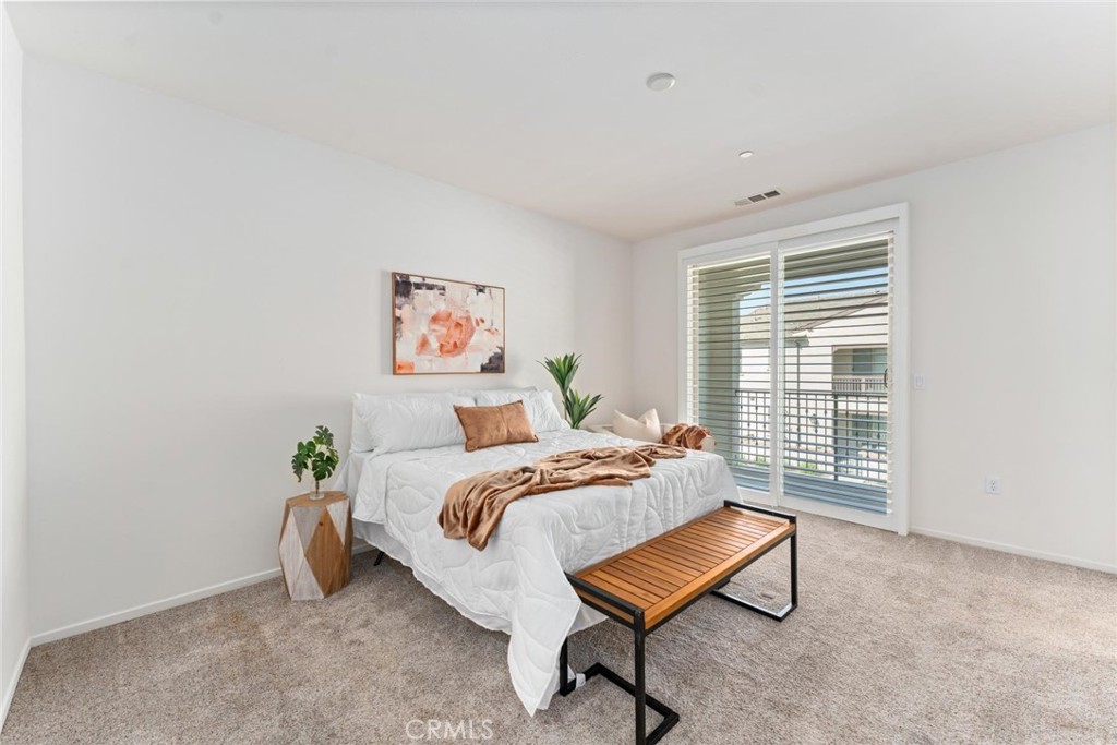 3317 E Wild Horse Privado 11