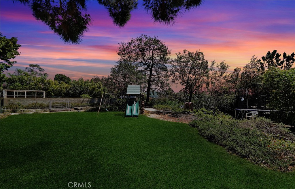 18222 Fernando Circle