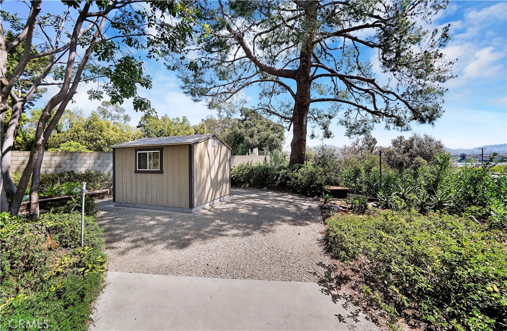 18222 Fernando Circle