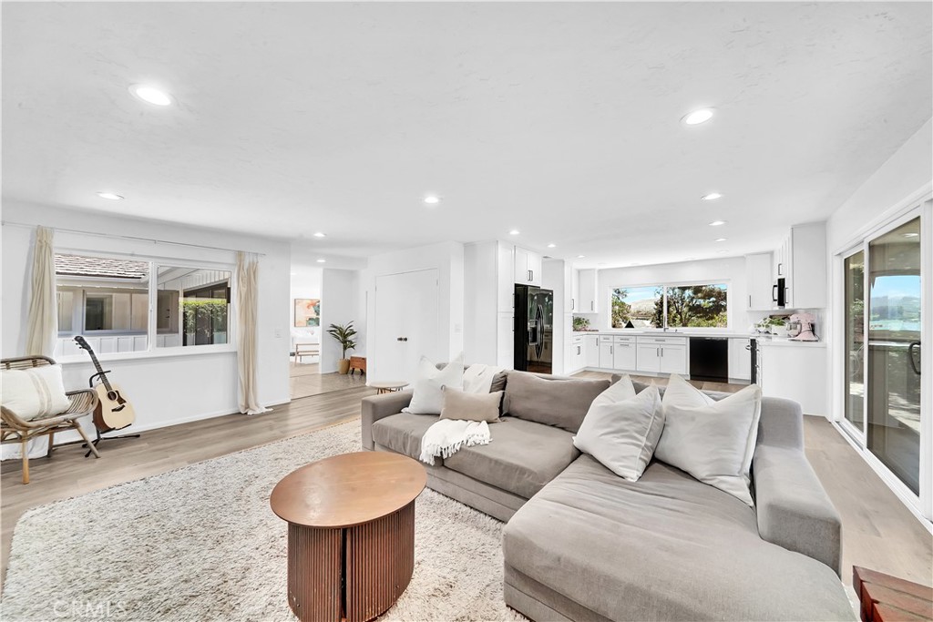 18222 Fernando Circle