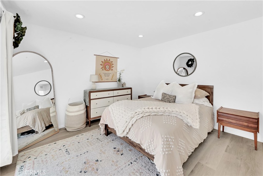 18222 Fernando Circle