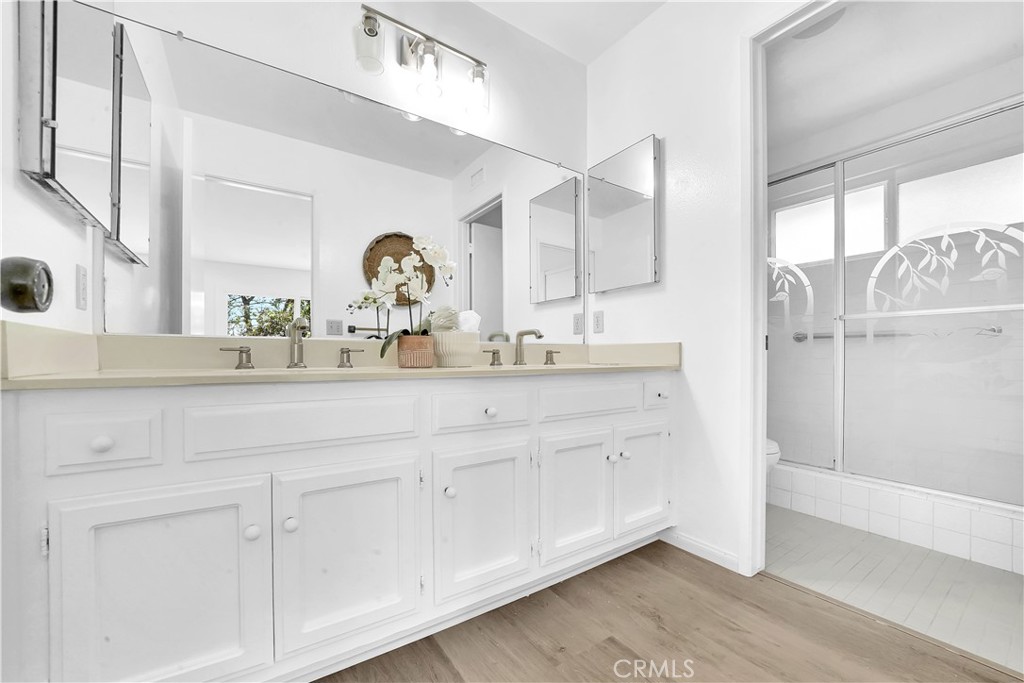 18222 Fernando Circle