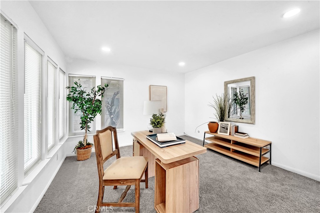 18222 Fernando Circle