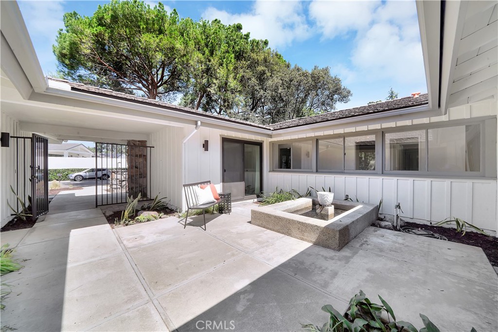 18222 Fernando Circle