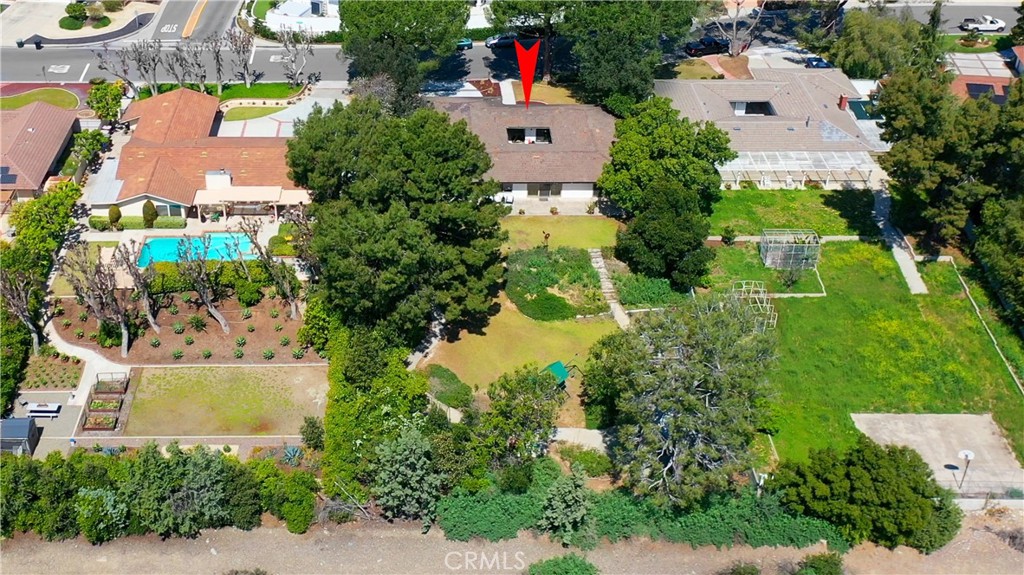 18222 Fernando Circle