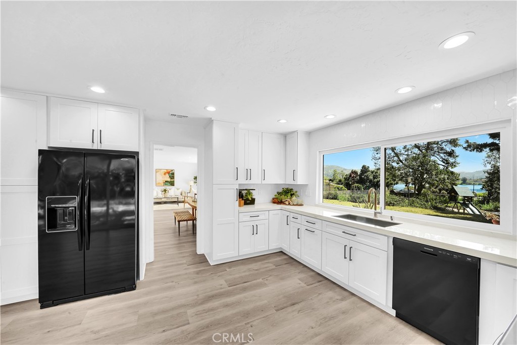 18222 Fernando Circle