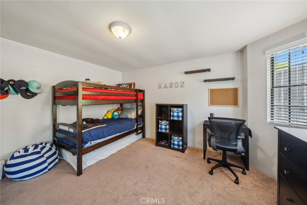 5359 E Cresthill Drive