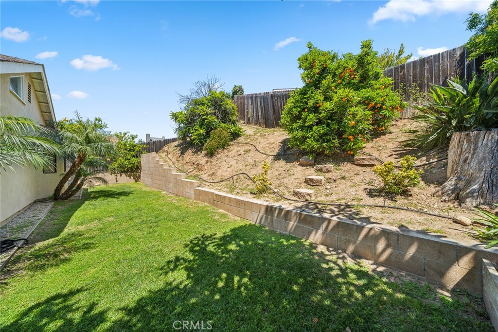 5359 E Cresthill Drive