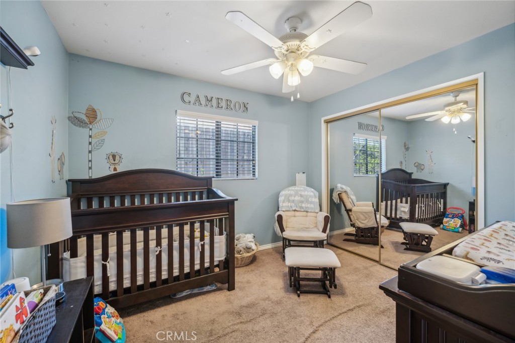 5359 E Cresthill Drive