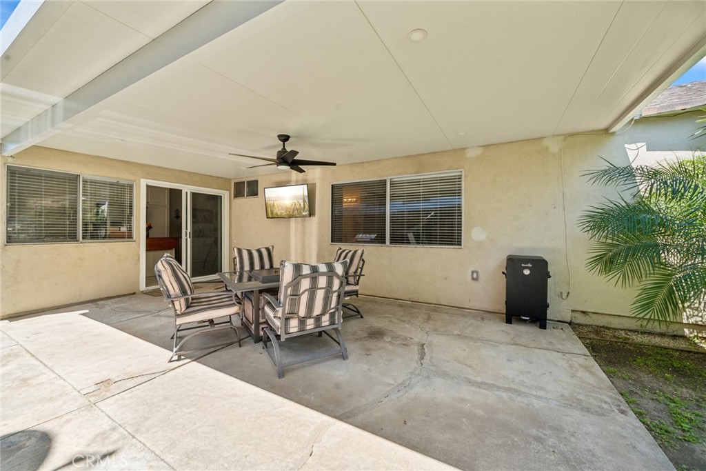 5359 E Cresthill Drive