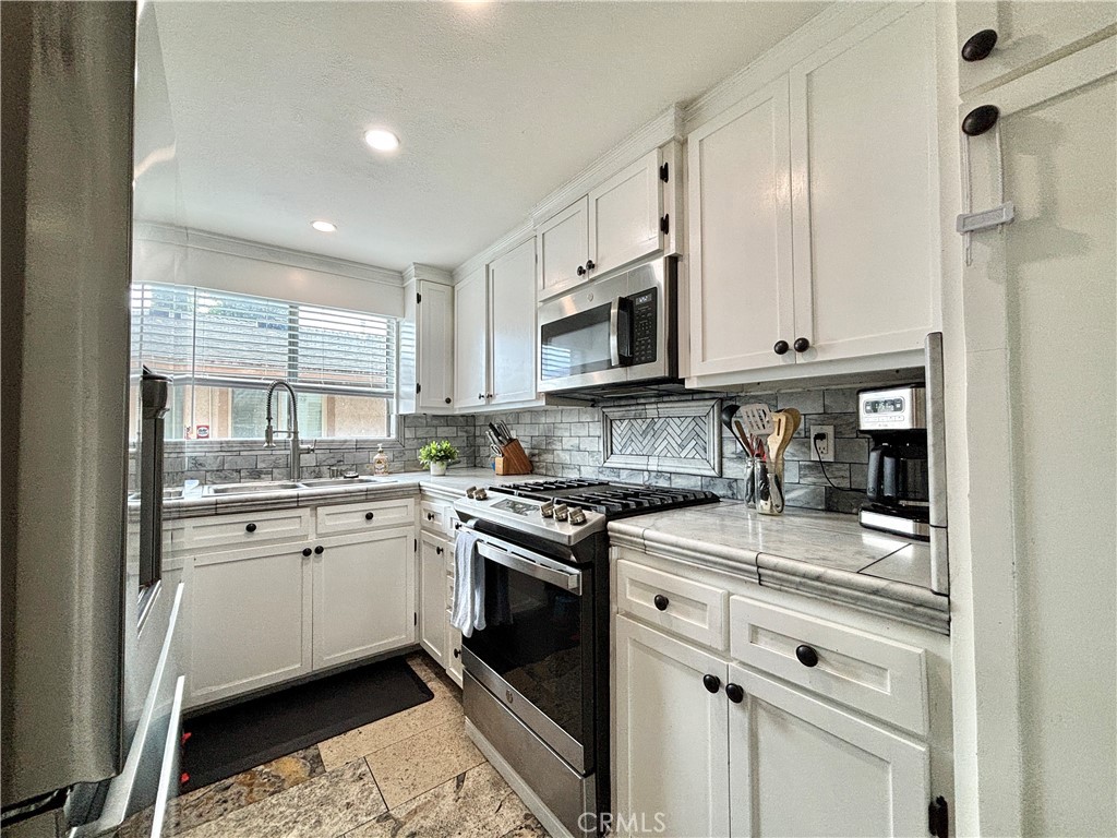 135 Doverfield Drive 58