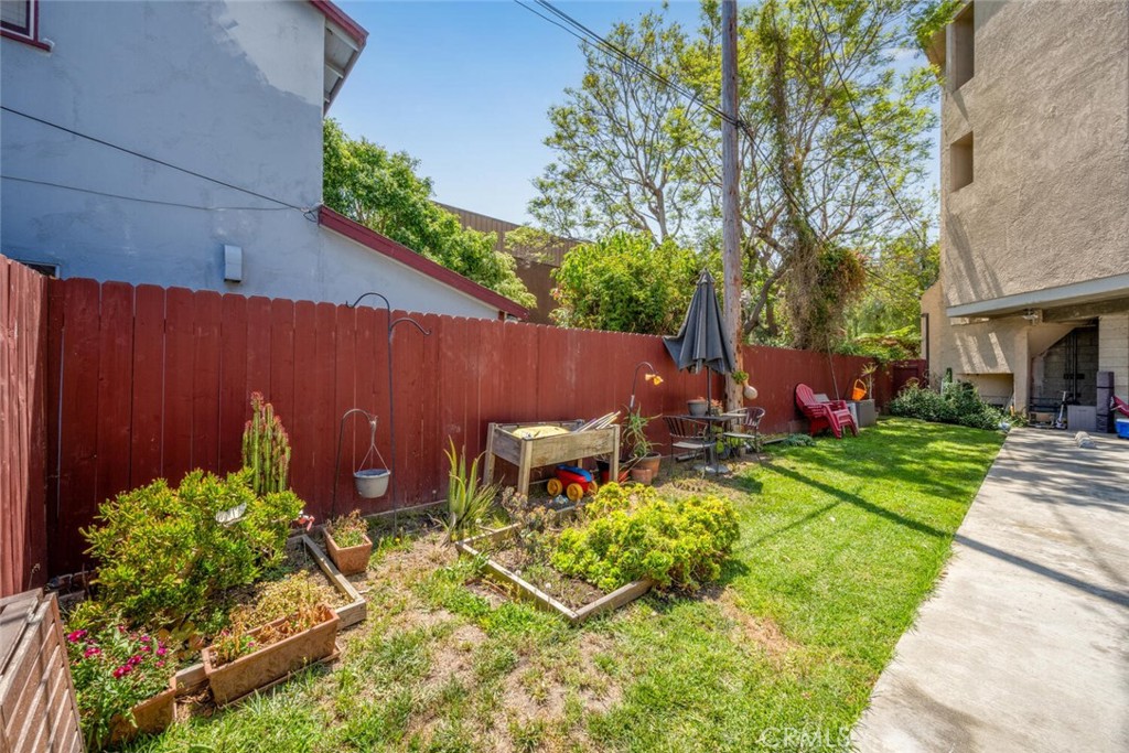 4701 E Anaheim Street 304