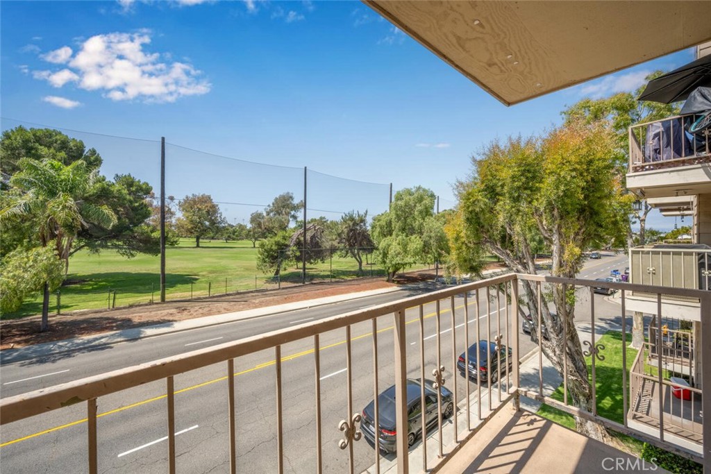 4701 E Anaheim Street 304