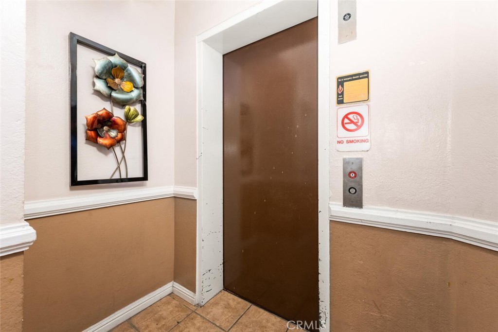 4701 E Anaheim Street 304