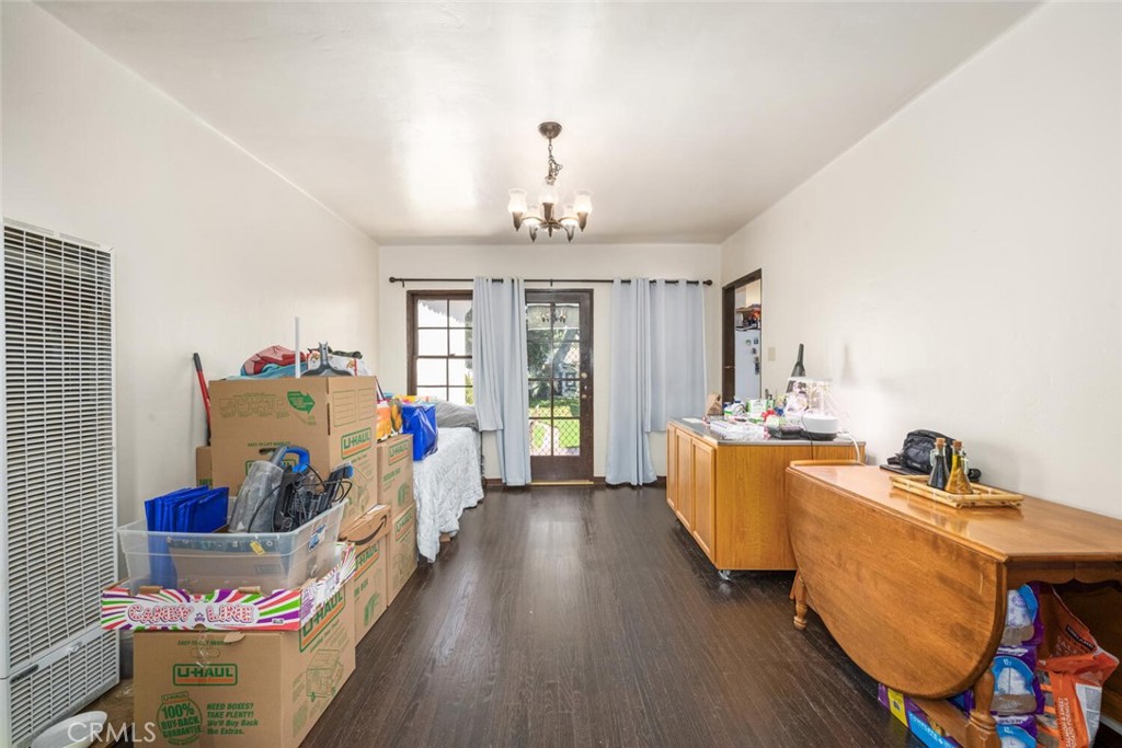 2442 Magnolia Avenue