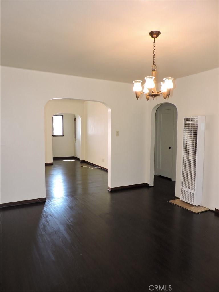 2442 Magnolia Avenue