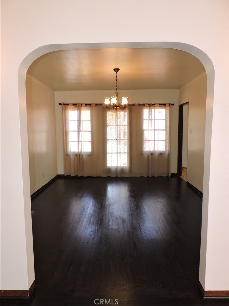 2442 Magnolia Avenue