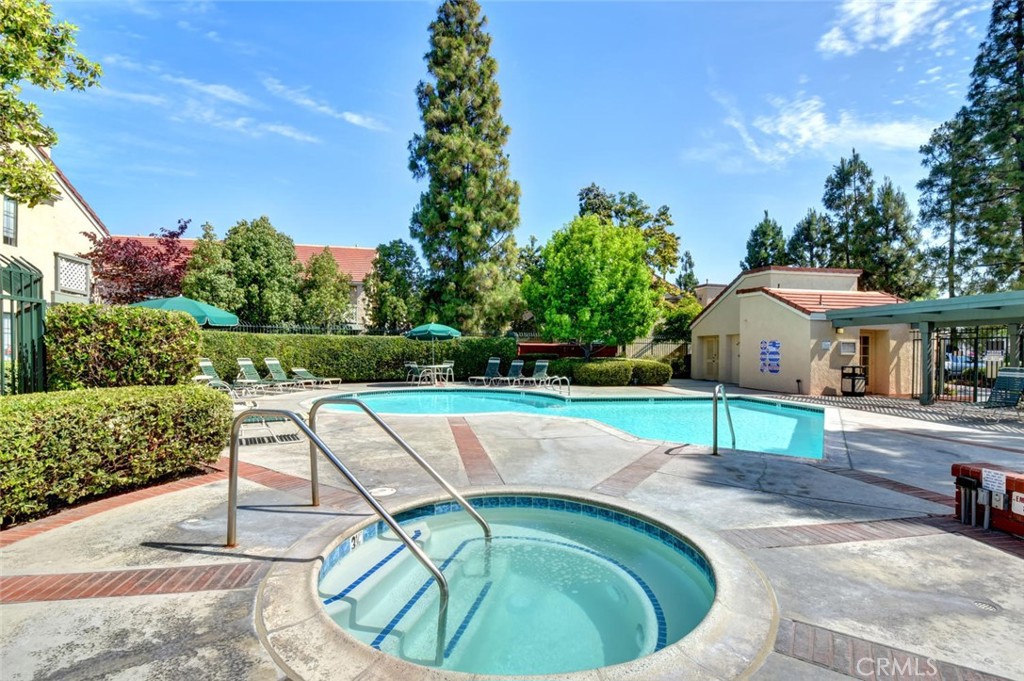 3550 W Sweetbay Court G