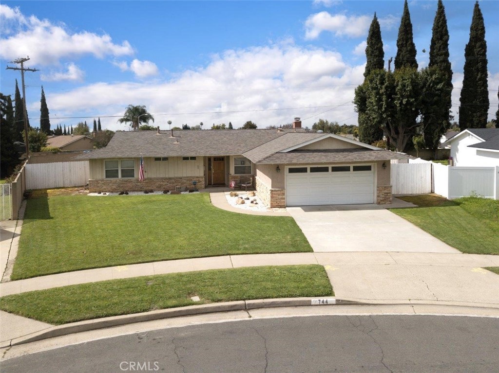 744 MATHEWSON Avenue