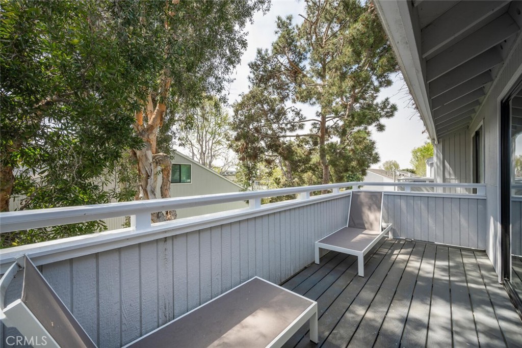 405 Intrepid Court 20