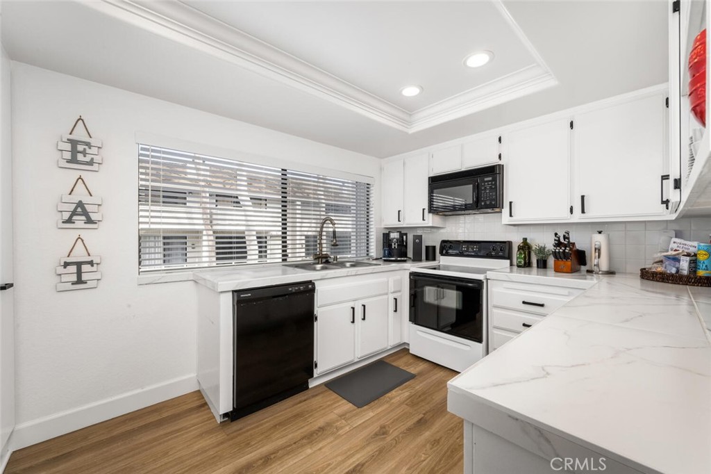 405 Intrepid Court 20