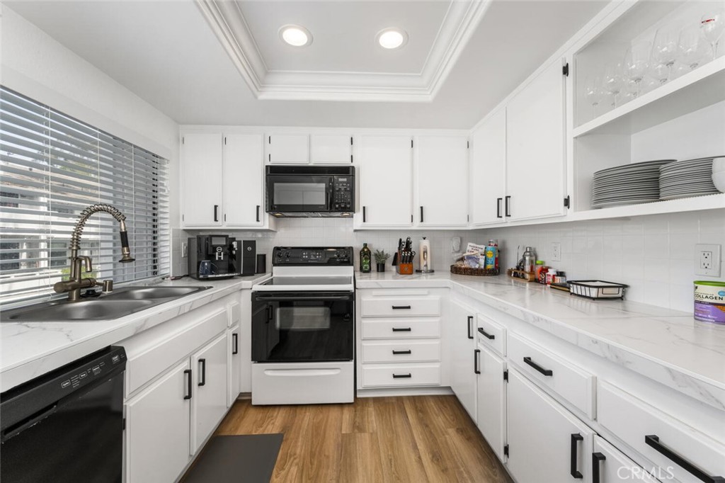 405 Intrepid Court 20