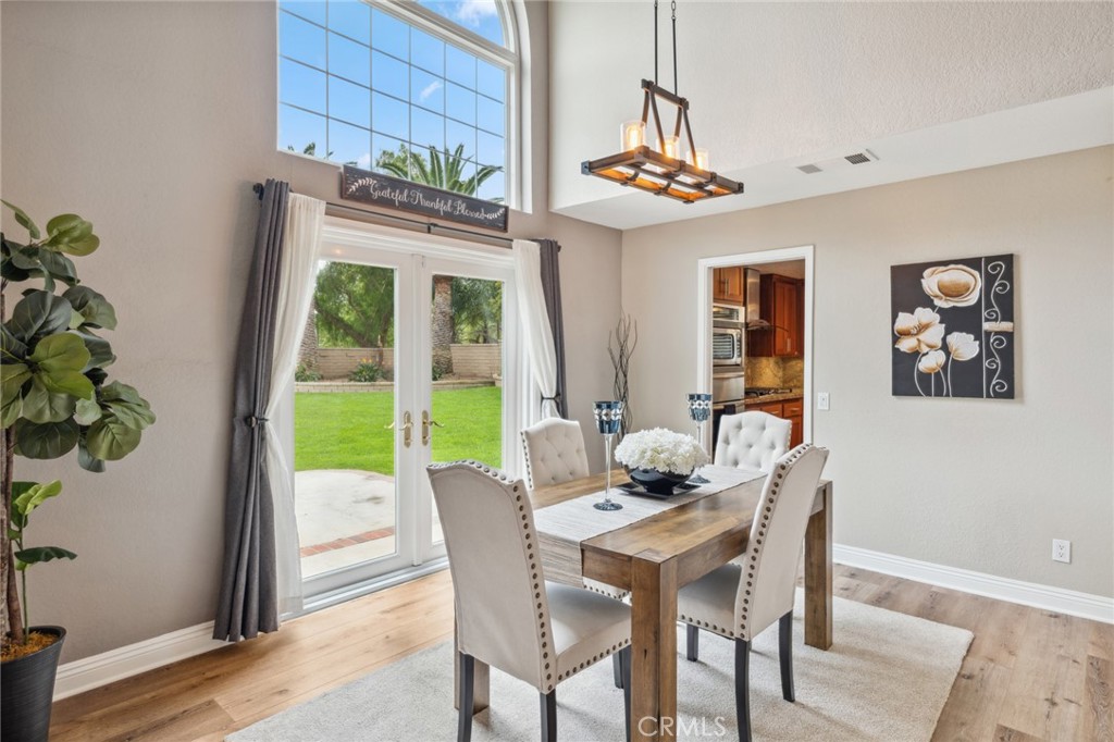 5545 Leafy Meadow Lane