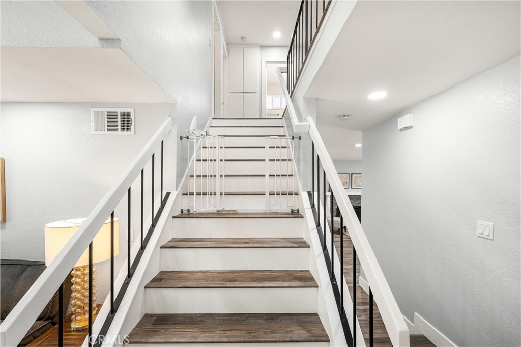 7400 E Woodsboro Avenue