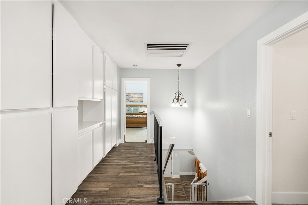 7400 E Woodsboro Avenue